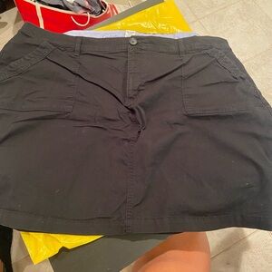 BOGO Plus skort